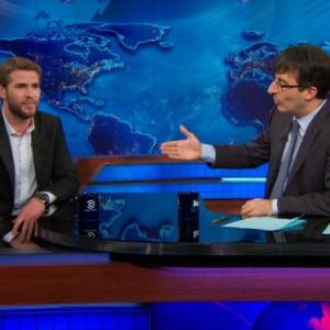 Still of John Oliver and Liam Hemsworth in The Daily Show (1996)