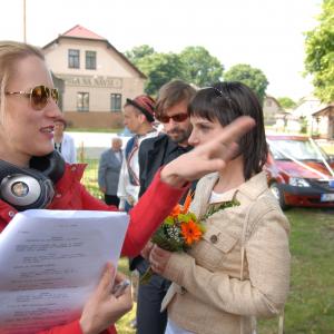 Director Jitka Bartu on the set