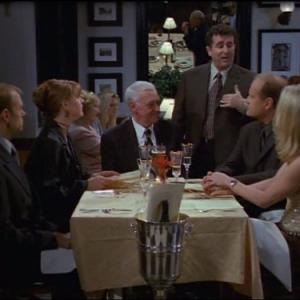 Still of Kelsey Grammer, David Hyde Pierce, John Mahoney, Jane Leeves and Saul Rubinek in Frasier (1993)