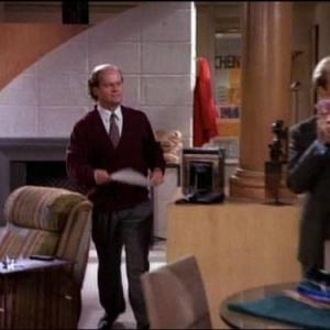 Still of Kelsey Grammer and David Hyde Pierce in Frasier 1993