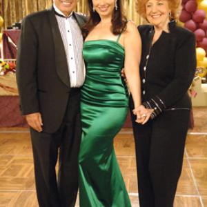 Fran Drescher, Mort Drescher and Sylvia Drescher at event of Living with Fran (2005)