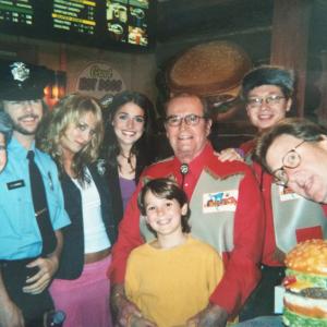 Tyler on the set of Simple Rules W James Garner David Spade Kaley Cuoco Amy Davidson and director James Widdoes