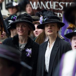 Still of Anne-Marie Duff and Carey Mulligan in Suffragette (2015)