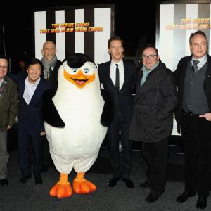 John Malkovich, Eric Darnell, Ken Jeong, Tom McGrath, Simon J. Smith and Benedict Cumberbatch at event of Penguins of Madagascar (2014)