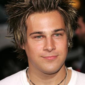Ryan Cabrera at event of Undiscovered 2005