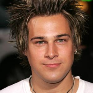 Ryan Cabrera at event of Undiscovered 2005