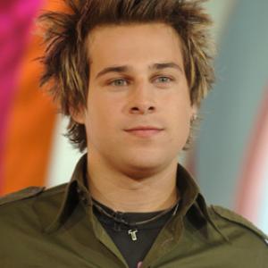Ryan Cabrera at event of Total Request Live 1999