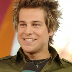 Ryan Cabrera at event of Total Request Live (1999)