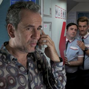 Still of Guillermo Toledo Ral Arvalo and Carlos Areces in As tokia susijaudinusi! 2013