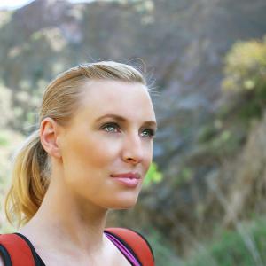 Lifestyle shoot: hiking in nature