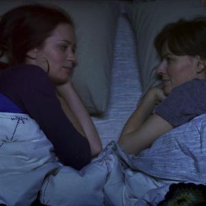 Still of Emily Blunt and Rosemarie DeWitt in Your Sisters Sister 2011