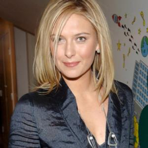 Maria Sharapova at event of Total Request Live 1999