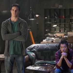 Still of Aaron Yoo and Robbie Amell in The Tomorrow People 2013