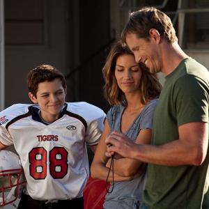 Still of Kip Pardue, Dawn Olivieri and Connor Christie in Missionary (2013)