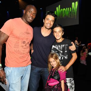 Gilles Marini at event of Paranormanas 2012