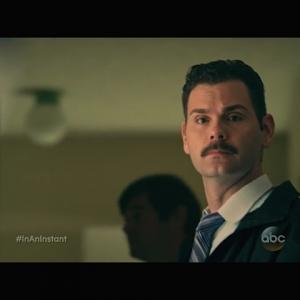 Detective Mike Earl on ABC's In An Instant.