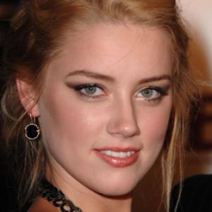 Amber Heard at event of Beowulf 2007