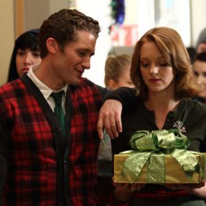 Still of Matthew Morrison and Jayma Mays in Glee 2009