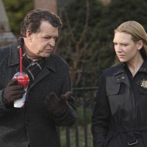 Still of John Noble and Anna Torv in Ties riba (2008)