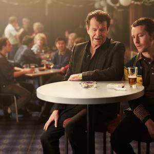 Still of John Noble and Leigh Whannell in The Mule 2014