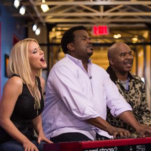 Carrie Keagan with Craig Robinson and David Alan Grier on the set VH1s Big Morning Buzz Live with Carrie Keagan