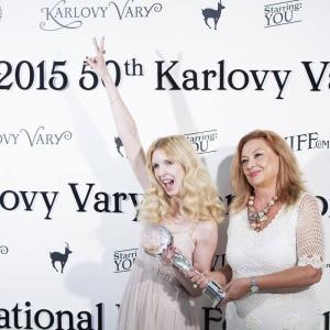 Tangerine wins Forum of Independents award at 2015 Karlovy Vary International Film Festival