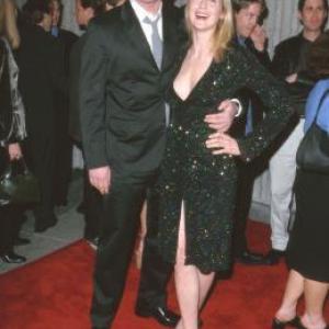 Liev Schreiber and Kelly Rutherford at event of Klyksmas 3 (2000)