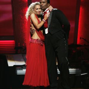 Still of David Alan Grier and Kym Johnson in Dancing with the Stars 2005