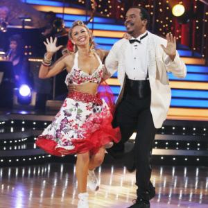 Still of David Alan Grier and Kym Johnson in Dancing with the Stars 2005