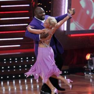 Still of Warren Sapp and Kym Johnson in Dancing with the Stars (2005)