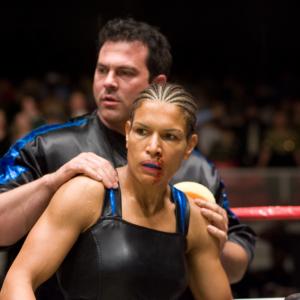 Grant Roberts with Lucia Rijker - Million Dollar Baby (2004)