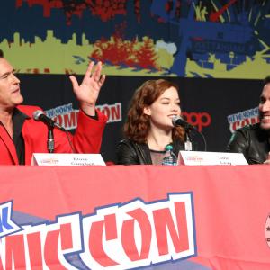 Bruce Campbell Jane Levy and Fede Alvarez NY ComicCon EvilDead Panel