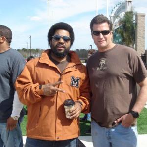 Ice Cube and Dean Denton on the set of 