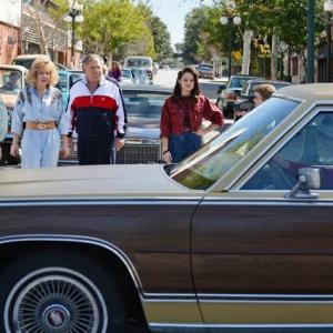 Still of George Segal, Jeff Garlin, Wendi McLendon-Covey, Troy Gentile and Hayley Orrantia in The Goldbergs (2013)