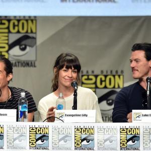 Orlando Bloom, Evangeline Lilly and Luke Evans at event of Hobitas: Penkiu armiju musis (2014)