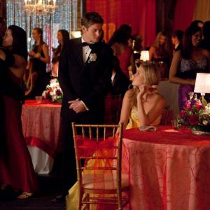 Still of Zach Roerig and Claire Holt in Vampyro dienorasciai (2009)
