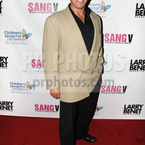 Larry Benets SANG event in support of the charity for Childrens Hospital of Los Angeles