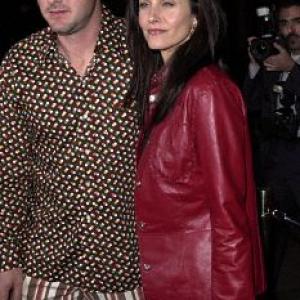 David Arquette and Courteney Cox at event of Snatch 2000