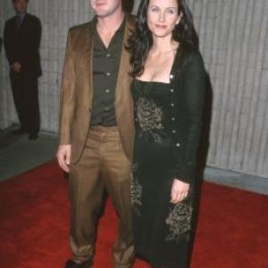 David Arquette and Courteney Cox at event of Klyksmas 3 (2000)
