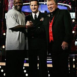 Emmett Smith, Alan Pietruszewski and William Shatner on set of SHOW ME THE MONEY game show Nov 2006.