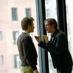 Still of Ewan McGregor and Ryan Gosling in Stay (2005)