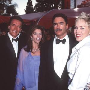 Arnold Schwarzenegger and Sharon Stone at event of The 70th Annual Academy Awards (1998)