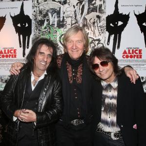 Alice Cooper, Dennis Dunaway, Neil Smith and Mark Weiss