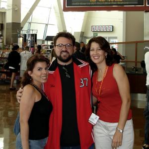 Marilyn Ghigliotti and Kevin Smith, of CLERKS fame, with Sheila Cavalette, at the Los Angeles International Short Film Festival in 2006