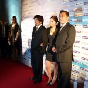 Director of AMCI Pedro Araneda (Left), Student María Espino (Middle) and Ludwig Barajas (Right) during the red carpet of the Canacine Awards.