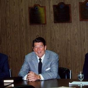 Ronald Reagan with Sec of State George P Shultz and Alan Greenspan