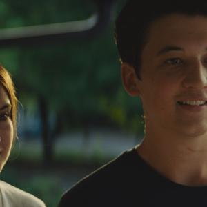 Still of Shailene Woodley and Miles Teller in The Spectacular Now (2013)