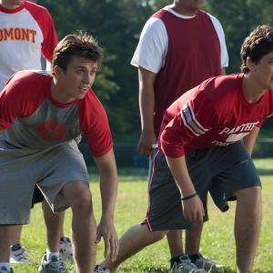 Still of Kenny Wormald and Miles Teller in Pamise del sokiu 2011
