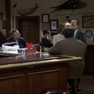 Still of Kelsey Grammer and John Ratzenberger in Cheers (1982)