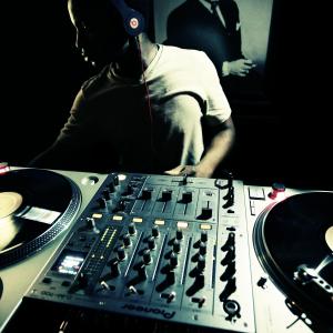 DJ Neilo